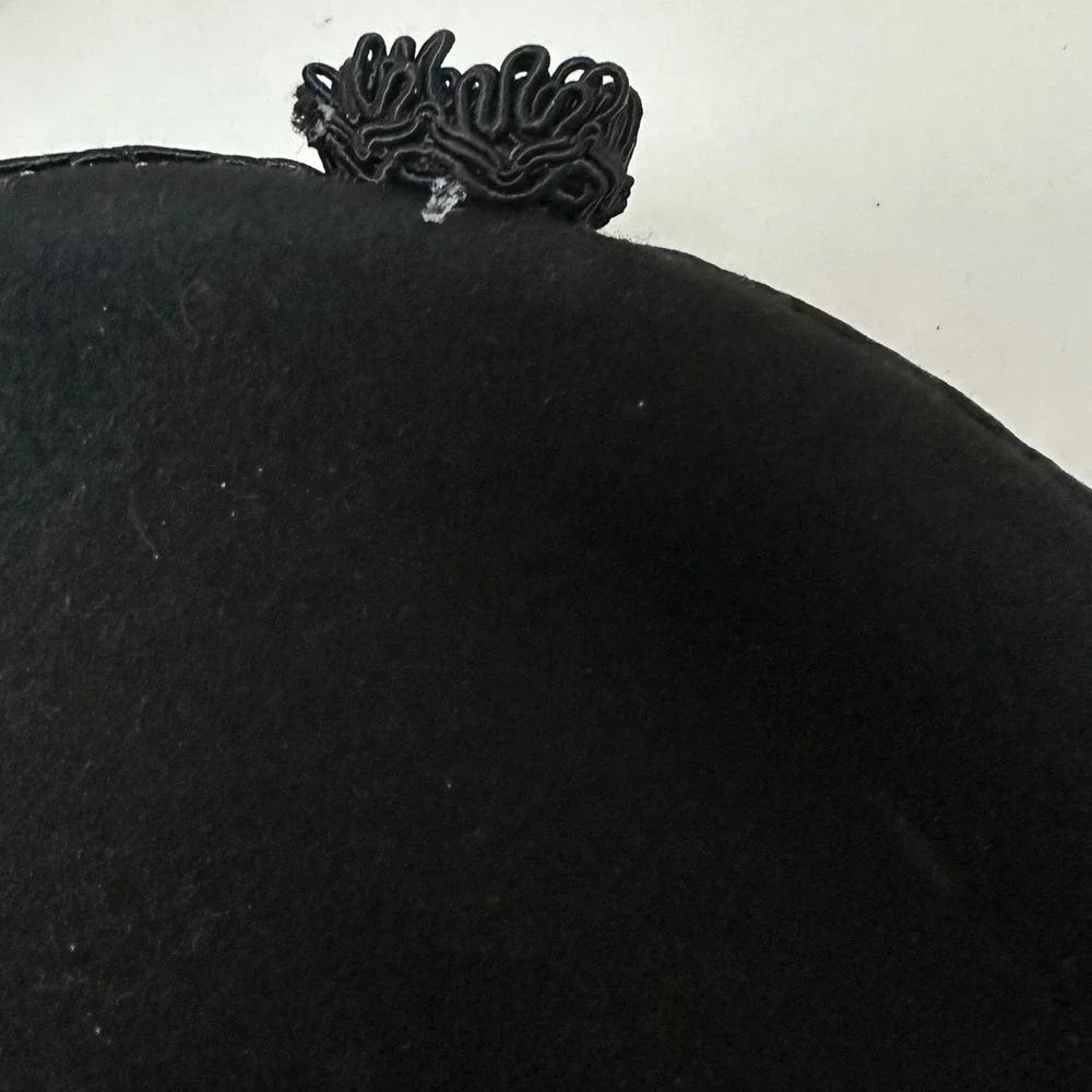 Vintage Importina Bollman Hat Co Black Wool Doeskin Felt Pillbox Hat Tassel USA